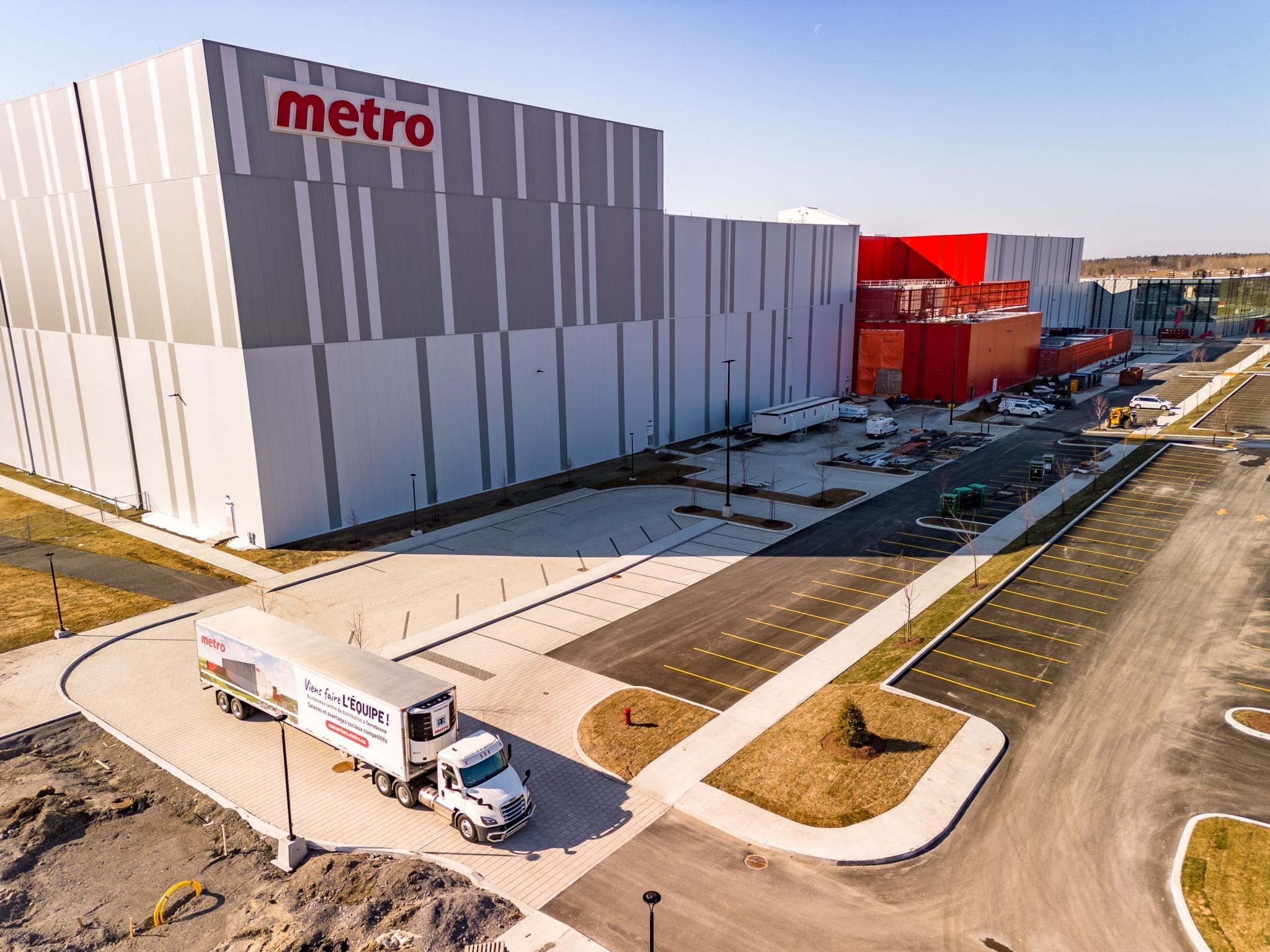 Metro, centre distribution, Terrebonne, sur-mesure, structural