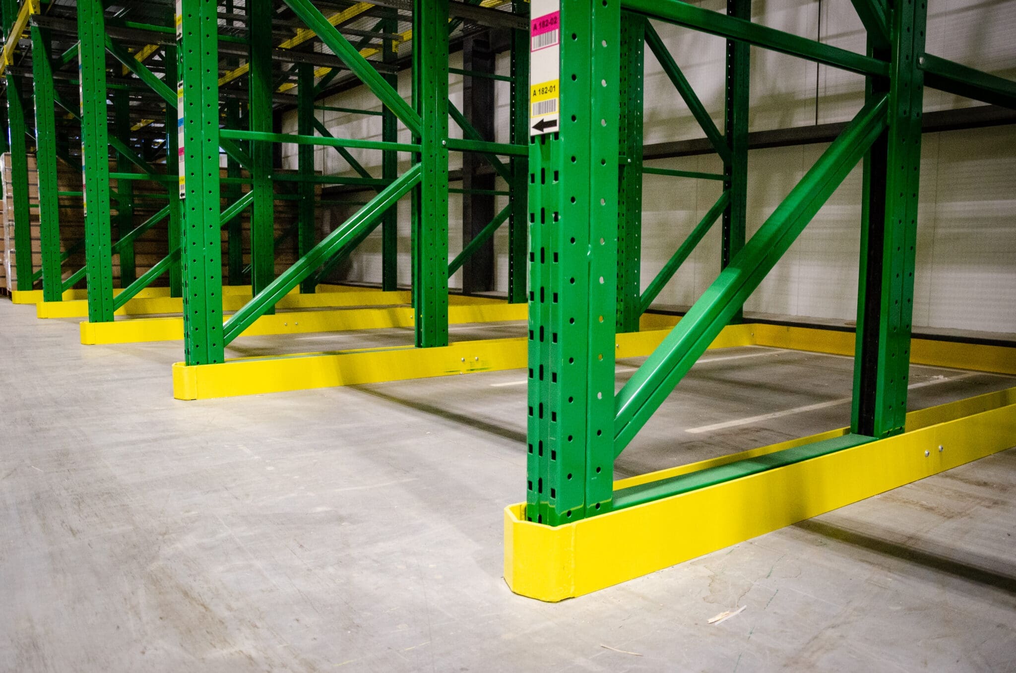 Centre de distribution, push back, Dollarama, palettiers